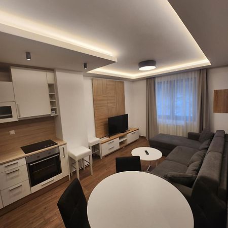 Alpin Apartments ยาโฮรินา ภายนอก รูปภาพ