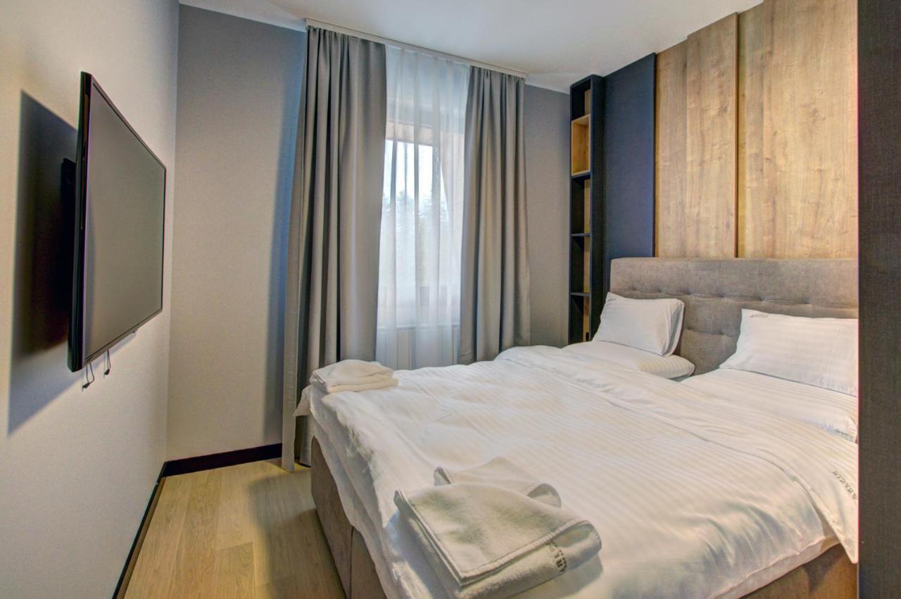 Alpin Apartments ยาโฮรินา ภายนอก รูปภาพ
